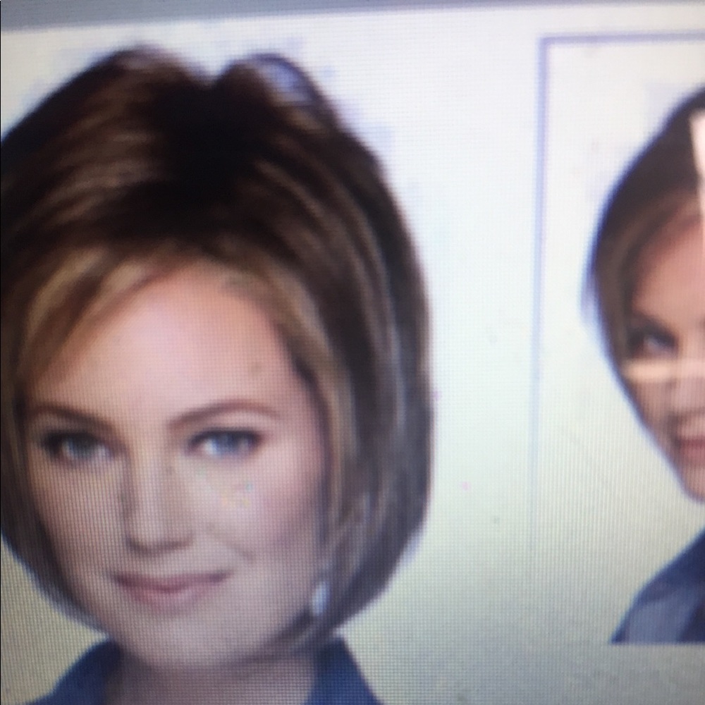 Deena front lace line wig